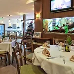 Pamporovo Central Apartments アパート